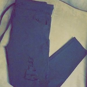Distressed ankle length pants